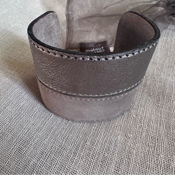 Colette Malouf Two Tone Cuff - Picture 6 of 7